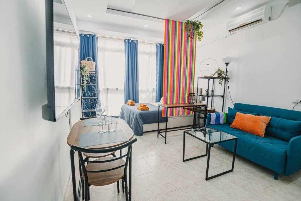 Estudio Pride Torremolinos Exterior foto